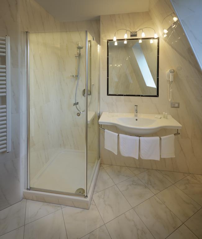 Hotel Ingram Selva di Val Gardena Quarto foto